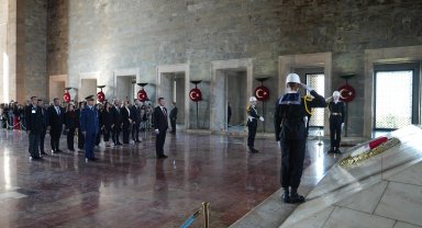 ANTGİAD'dan Anıtkabir'e ziyaret
