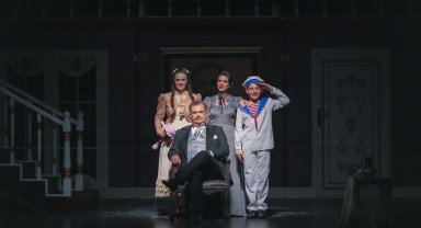 Aşk-ı Memnu operası yeni sezonun ilk tutkusunu sahneye taşıyor