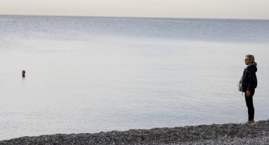 Ata'ya denizde saygı duruşu