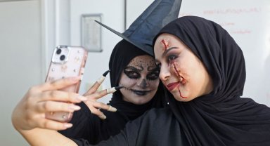 ATASEM kursiyerlerden korku filmi makyajı