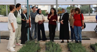 ATASEM kursiyerlerine tarım kampüsünde uygulamalı eğitim