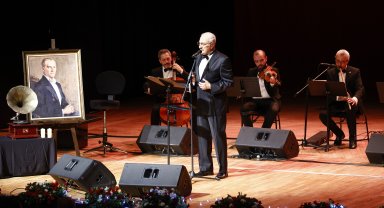 Büyükşehir Atatürk'ü 'Hasret' konseriyle andı