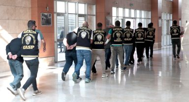 İş yerine patlayıcı maddeli saldırıya 10 tutuklama