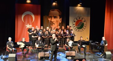 Kepez Belediyesi, Atatürk'ü sevdiği şarkılarla yad etti