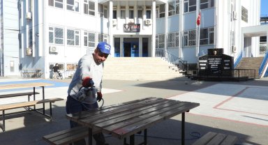 Kepez Belediyesi'nden okullarda bakım onarım çalışması