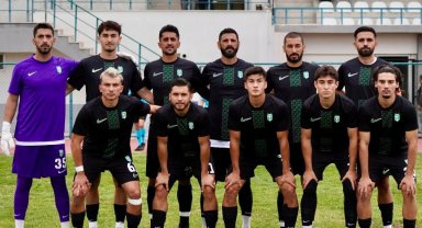 Manavgat Belediyespor yeniden lider