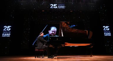 Piyano festivalinde Gökhan Aybulus gecesi