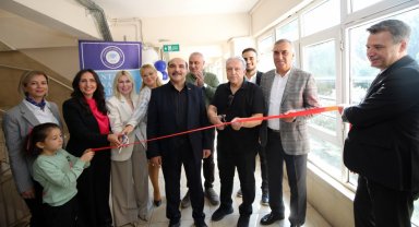 Rektör Özkan, mezunu olduğu okulun yenilenmesine destek verdi