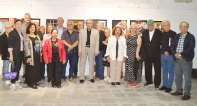 Ressam Sezen'den 'Bülbülün Penceresi'