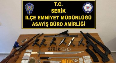 Serik'te silah ve uyuşturucu operasyonu
