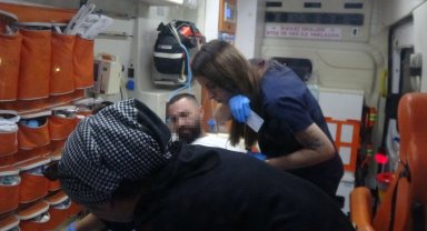 Silahlı saldırıda bacağından yaralandı