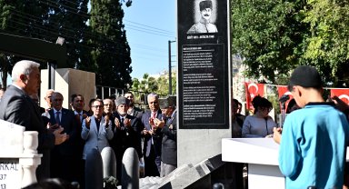 Topçu Yüzbaşı Mustafa Ertuğrul Aker, anıt mezarında anıldı