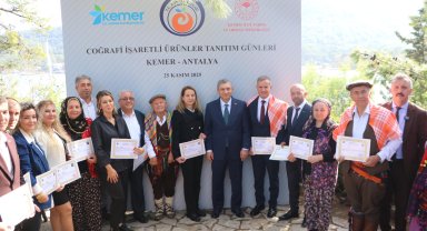 Yörüklerin coğrafi işaret başvurusu yapılan ürünleri tanıtıldı