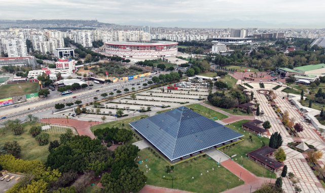 6 milyar dolarlık arazi davasında yeni gelişme; işletmeler mühürleniyor