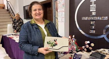 Antalya Olgunlaşma Enstitüsü'nden yılın son kermesi