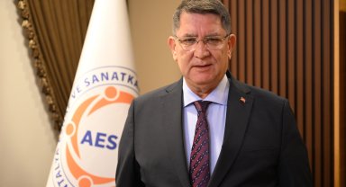 Başkan Dere: Yılbaşı alışverişimizi esnafımızdan yapalım