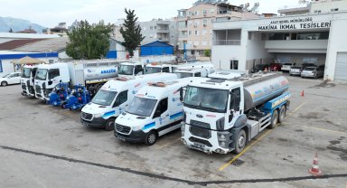 Büyükşehir ekipleri yılbaşı mesaisine hazır