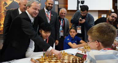 FIDE Dünya 9-17 Yaş Altı Hızlı ve Yıldırım Satranç Şampiyonası, Antalya'da başladı