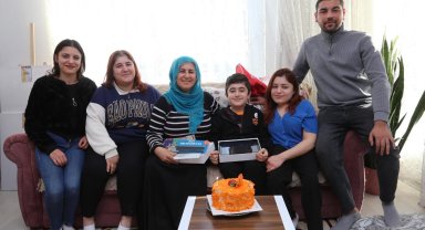 Genç ressamın hayalleri, Engelsiz Sanat Projesi ile renklendi