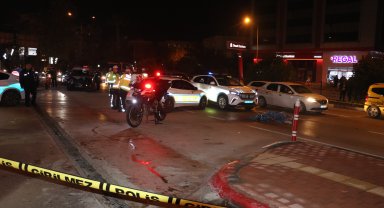 Kamyonetle çarpışan motosikletin sürücüsü hayatını kaybetti