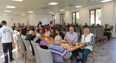 Kepez'in 'Yaşlı Dostu Kepez Projesi'ne akademik inceleme