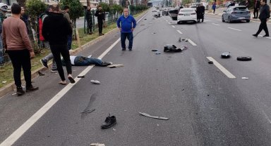 Otomobille çarpışan motosikletli hayatını kaybetti