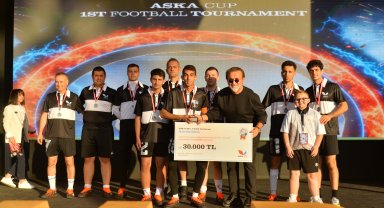 Turizmcilerin turnuvasında dostluk kazandı