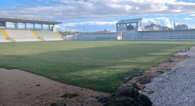 İlk yarı bitti, stadyumda çalışmalar bitmedi