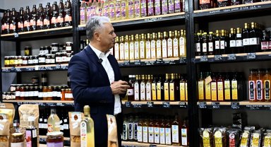 Kadın emeği Muratpaşa'da kazanca dönüşüyor