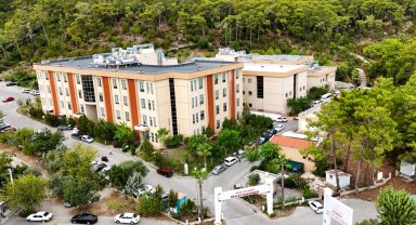 Kemer Devlet Hastanesi'ne geçen yıl 294 bin 916 hasta müracaat etti