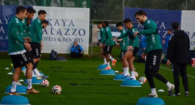 Konyaspor'da yeni transfer Berkan Kutlu antrenmanda