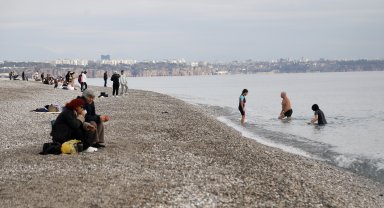 Ocak ayında Antalya'da bahar havası