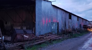 Palet atölyesindeki yangın söndürüldü