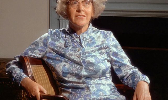 'Anadolu arkeolojisinin annesi'nin külleri, vasiyeti üzerine gün yüzüne çıkardığı 2 bin 500 yıllık tümülüse serpildi