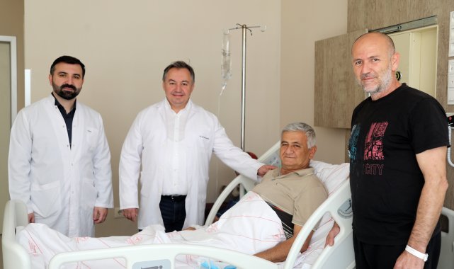 'Kumlucalı Jason' donörü olduğu ağabeyini böbrek yetmezliğinden kurtardı