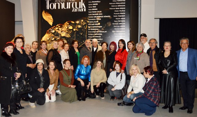 'Tomurcuk Zamanı' sergisi ziyarete açıldı