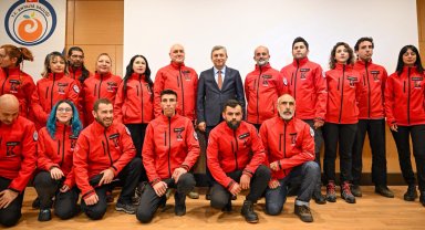 Antalya'da 6 Şubat depremleri anması