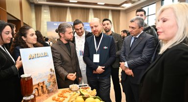 Bilal Erdoğan: Gençlik Liderliği Türkiye'nin geleceğini mayalayacak