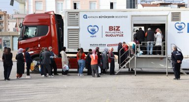 Geleneksel Ramazan Şenlikleri bu yıl Cam Piramit'te düzenlenecek