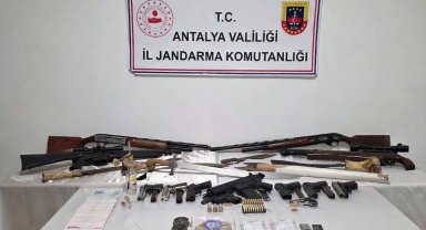 Konyaaltı'nda uyuşturucu operasyonu