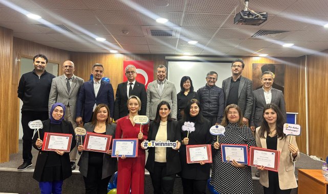 Kumluca'yı eğitimde Avrupa'da temsil edecekler