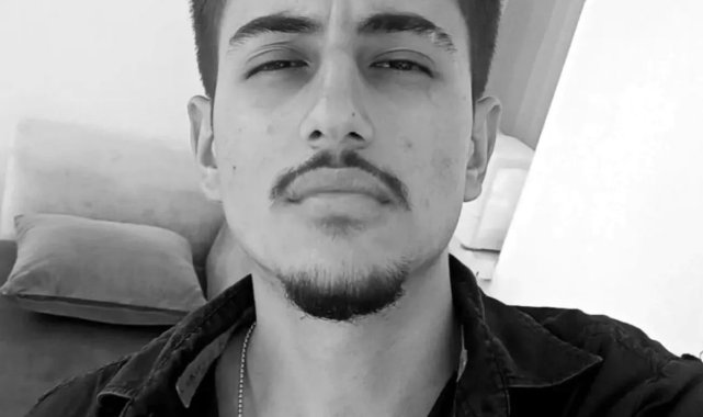 Minibüsle çarpışan motosikletin sürücüsü öldü