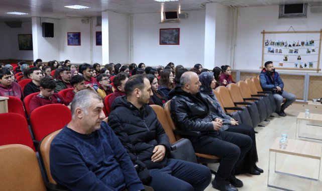 Öğrenciler dolandırıcılığa karşı bilinçlendirildi
