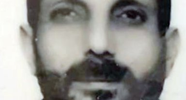 Yakınlarına mesaj attı, evinde bir kadınla ölü bulundu