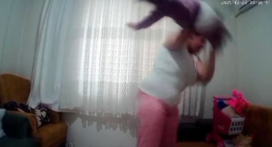 1 yaşındaki bebeğine şiddet uygulayan anneye 6 yıl hapis