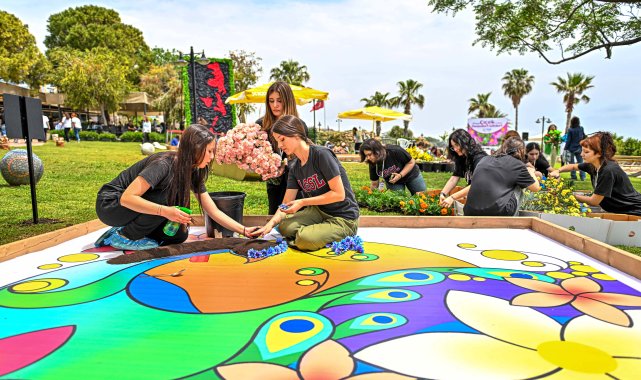 'Çiçek Desenleri Günleri' için başvurular başladı