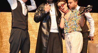 'Salaklar Sofrası' güldürdü