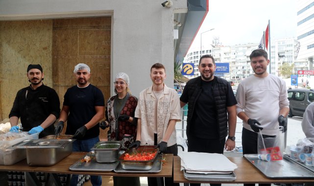 Aile işletmesinden her ay yüzlerce kişiye sıcak yemek