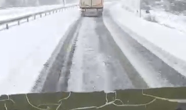 Antalya- Konya yolunda kar yağışı