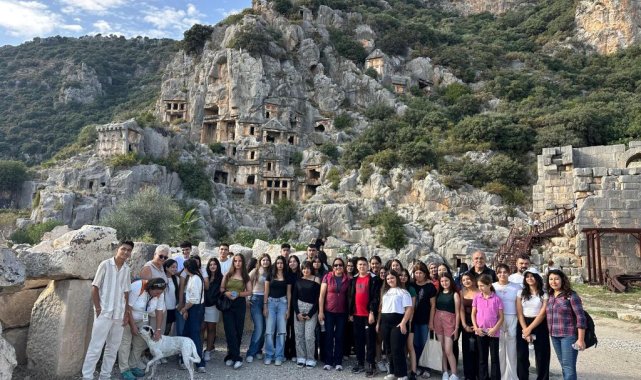 Antalyalı öğrenciler şehrini tanıyor